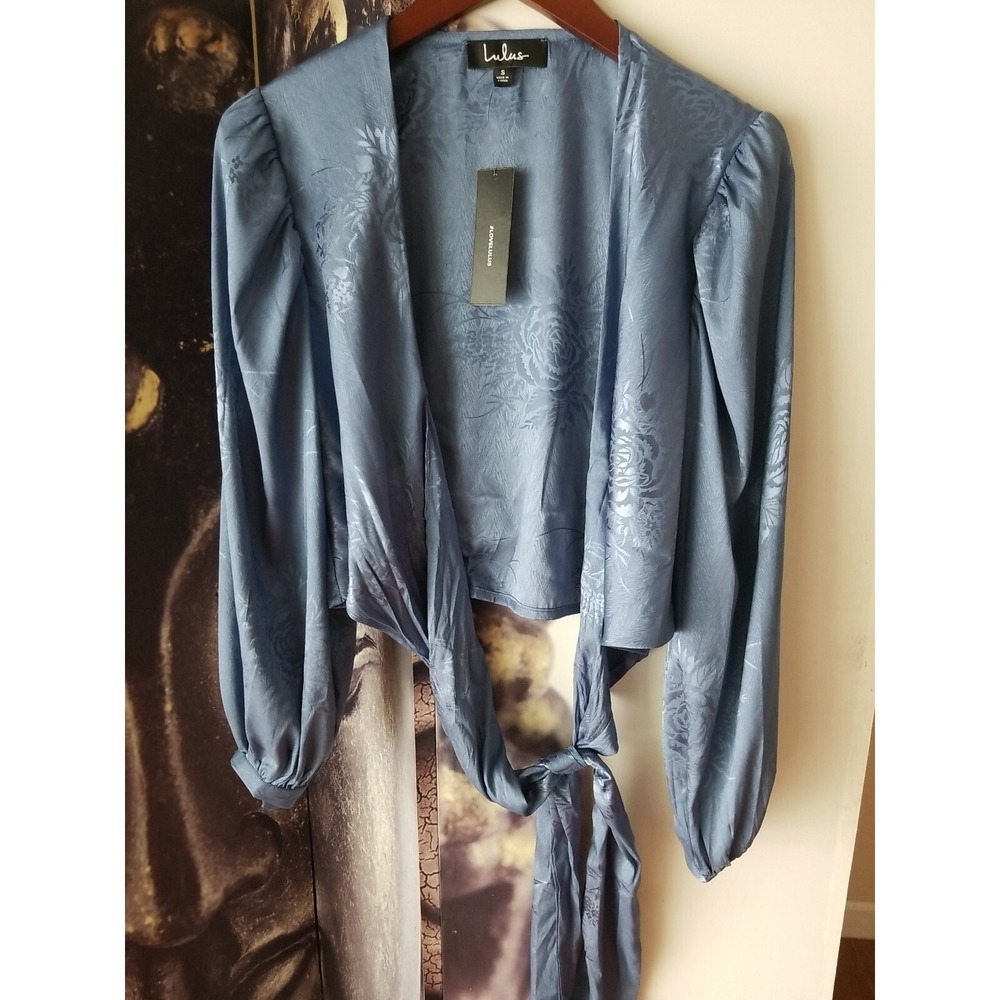 Lulus Blue Floral Embossed Crop Length Long Sleeve Wrap Blouse Shirt Size S NEW